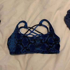 Lulu lemon sports bra